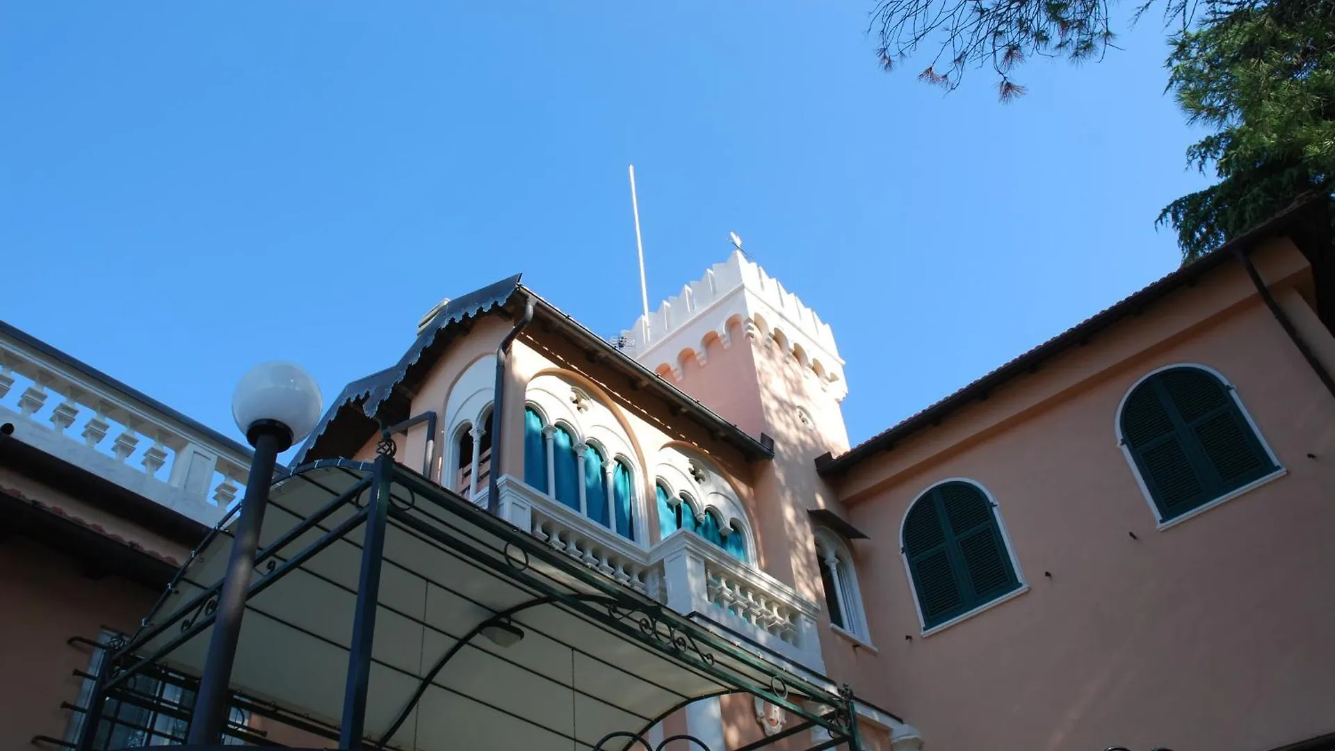 Villa Rocca Leivi 0*,  Italië