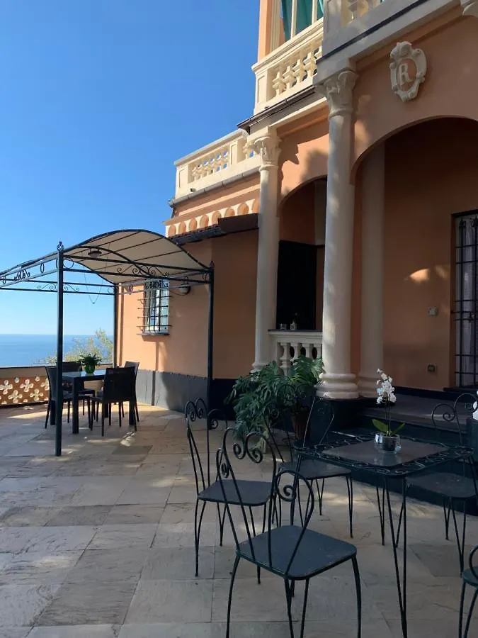 Villa Rocca Leivi 0*,