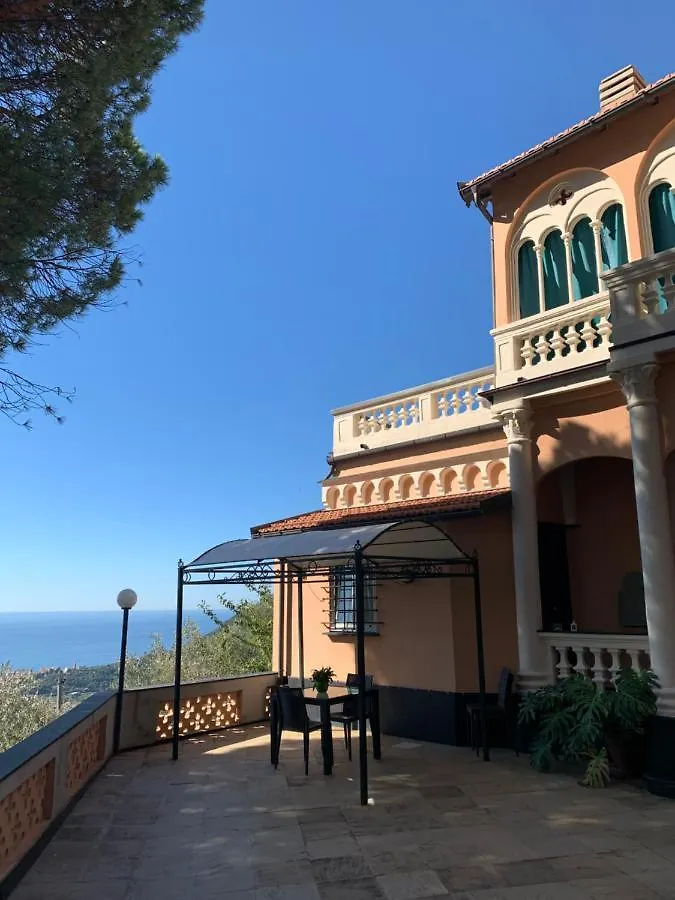 Villa Rocca Leivi Bed & Breakfast