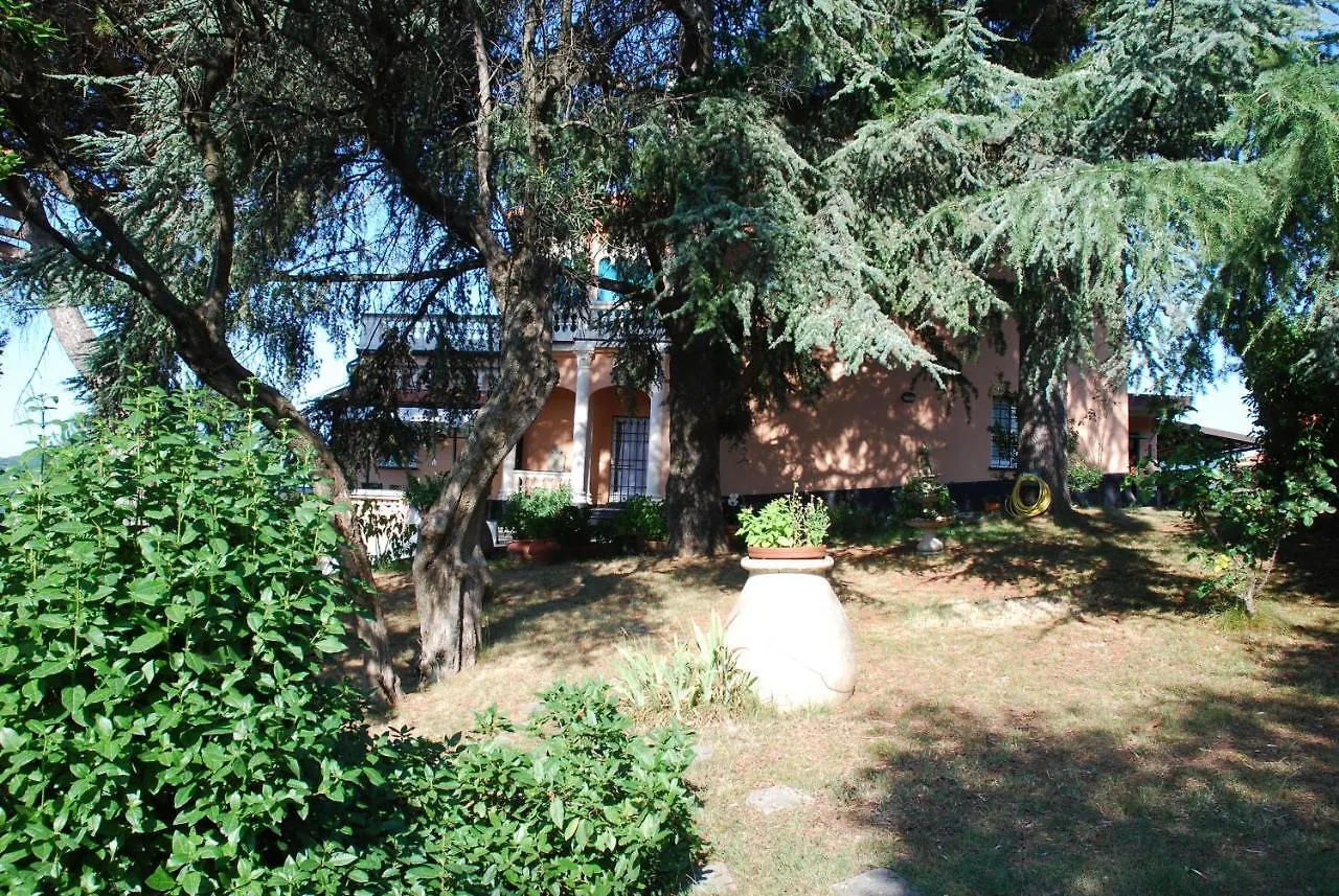 Villa Rocca Leivi Bed & Breakfast